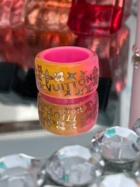 ✨💕Pink Floral Gold-Accent Fashion Ring💕✨Preloved Size 8